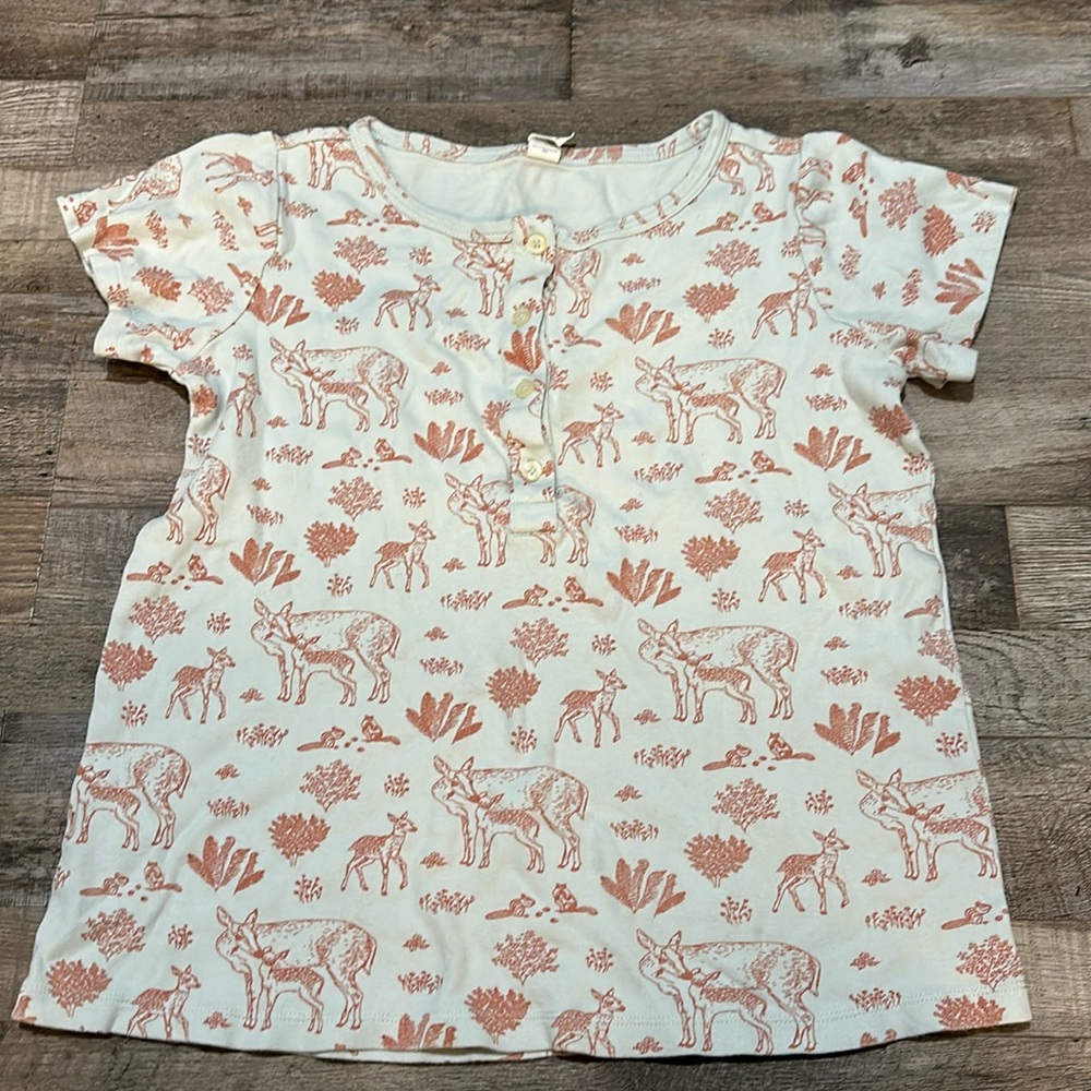 Kate Quinn women’s top